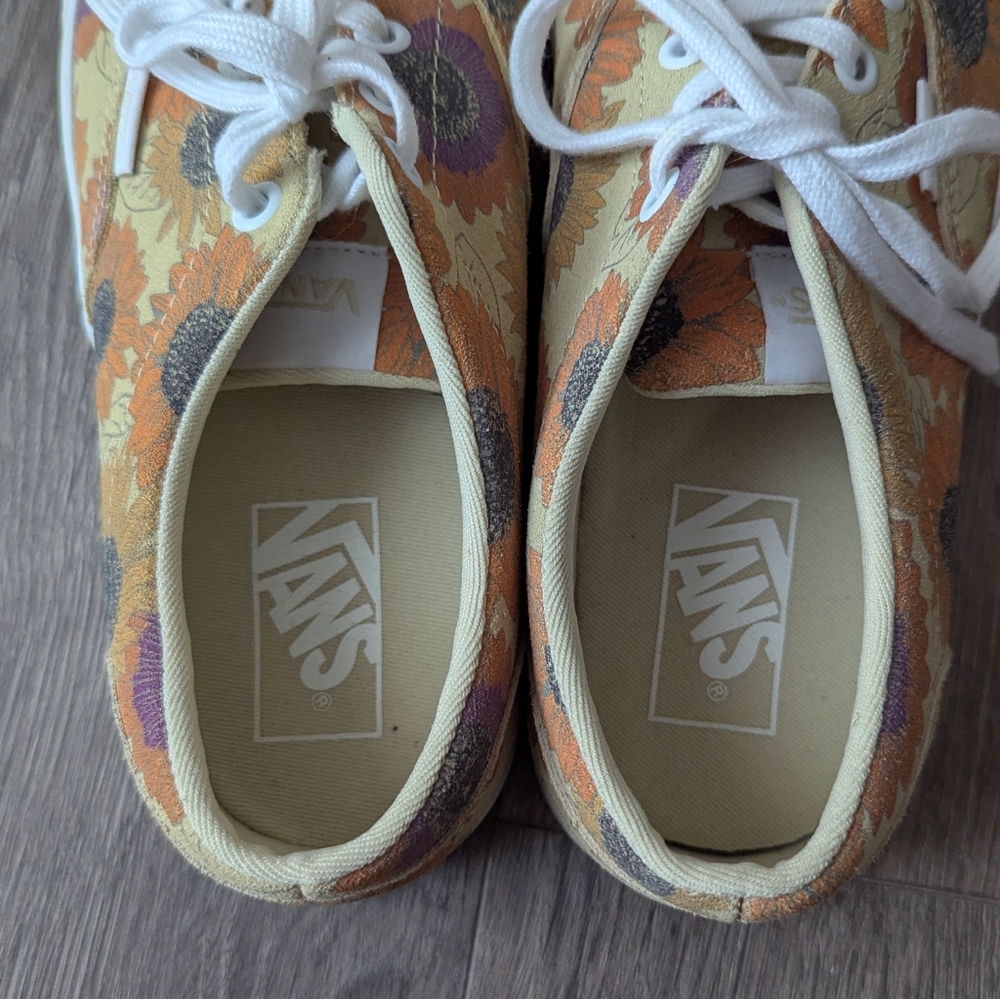 Vans Doheny Sunflowers Daisies Floral Classic Sneakers - Picture 4 of 9